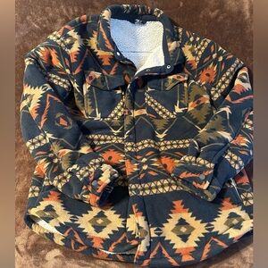 Aztec Patterned Fleece Shacket Men’s Lg